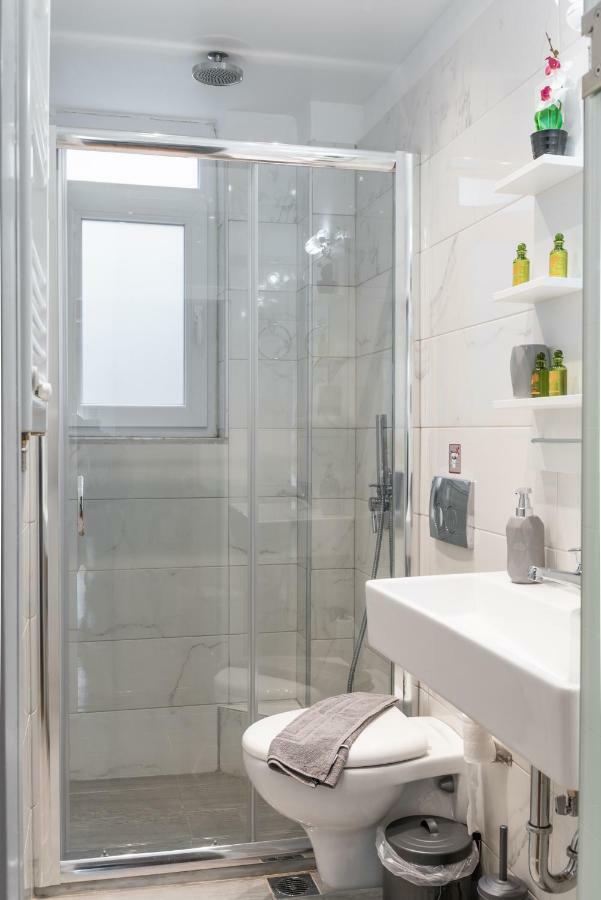 Fix Divine Apartment Athen Eksteriør bilde