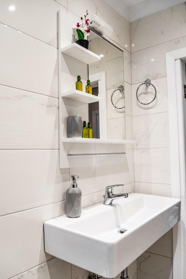 Fix Divine Apartment Athen Eksteriør bilde